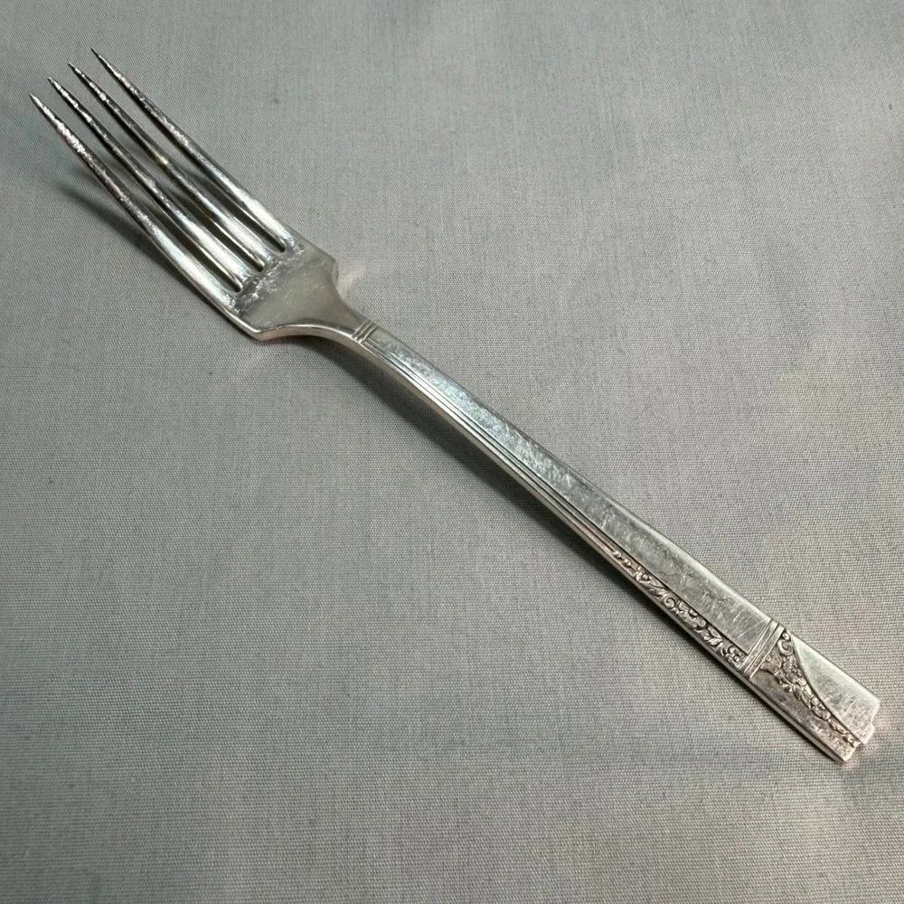 Oneida Caprice Nobility Plate 49 Pc Silverplate Flatware Replacements Art Deco